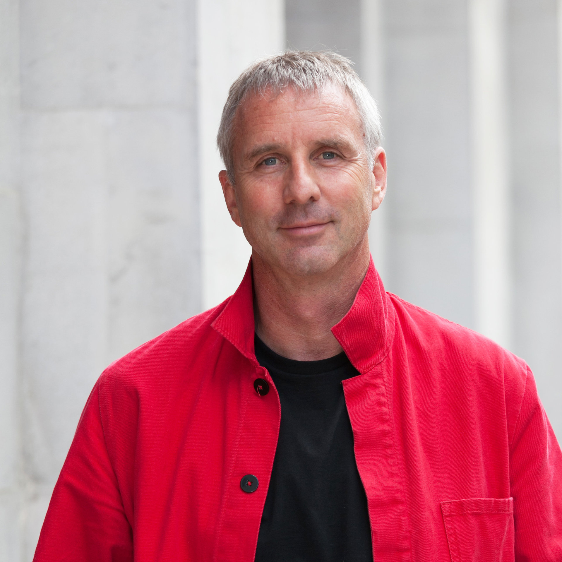 Headshott von Jakob Dunkl